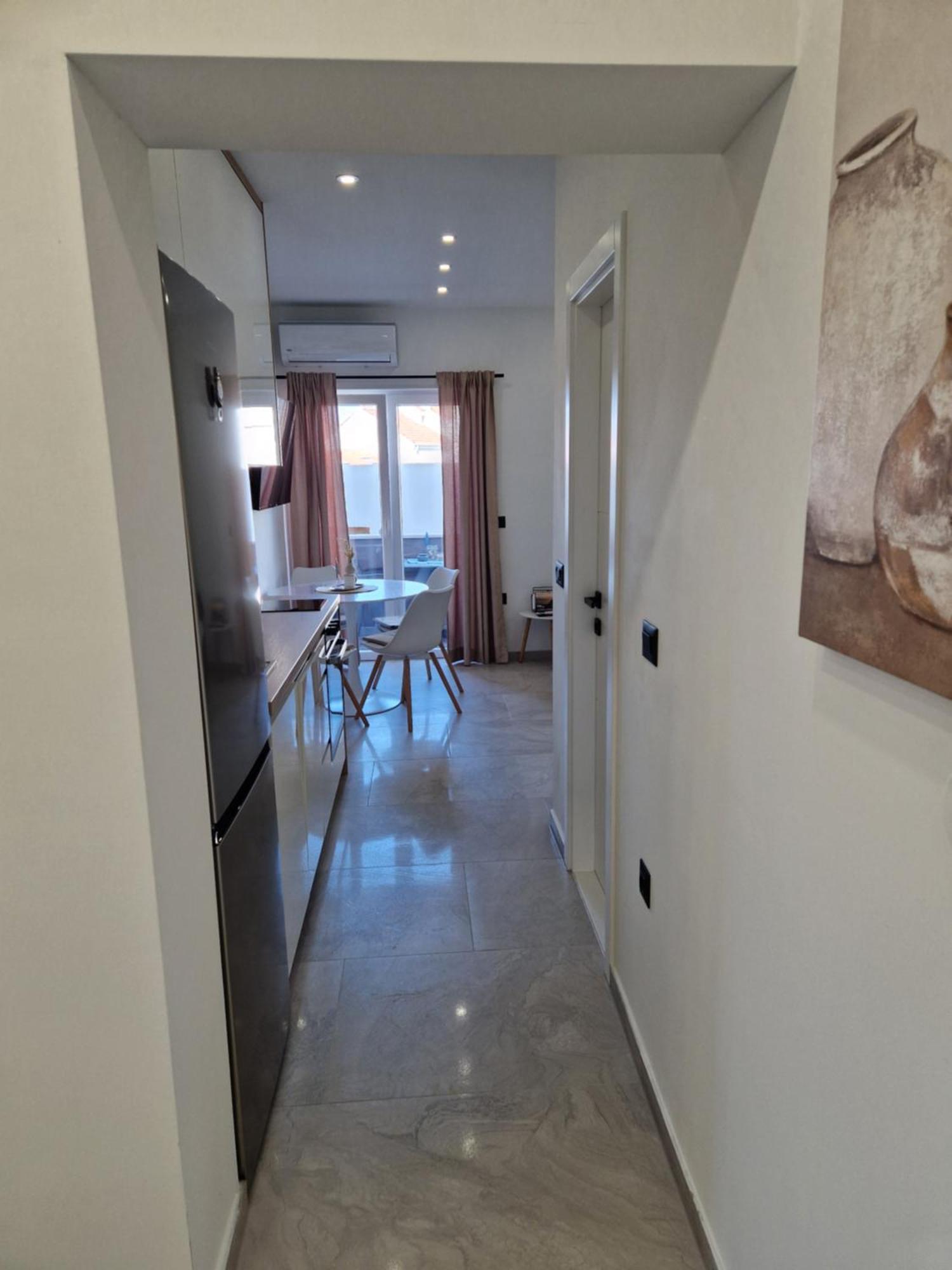 Apartmani Lavanda Centar Makarska Esterno foto