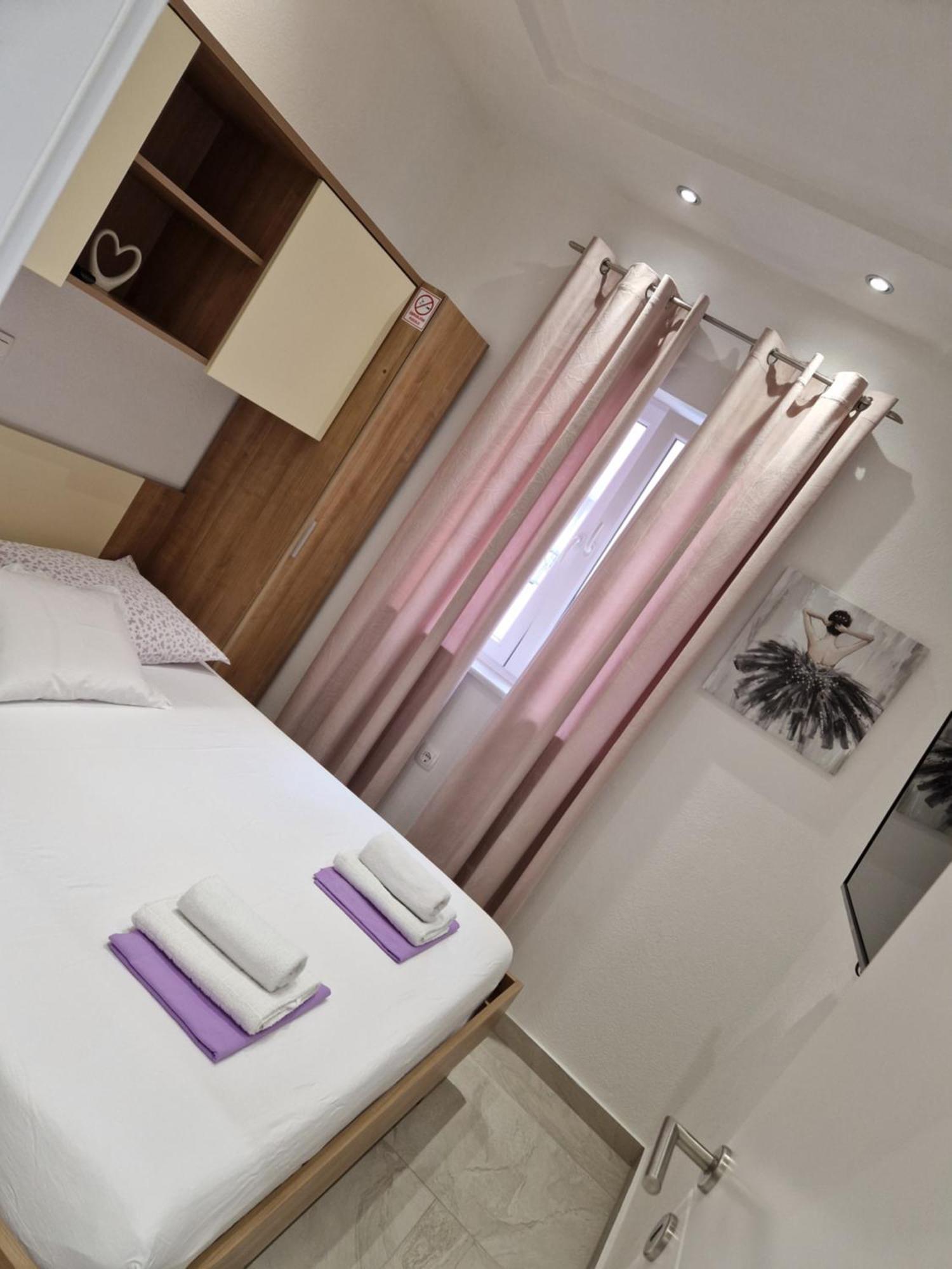 Apartmani Lavanda Centar Makarska Esterno foto