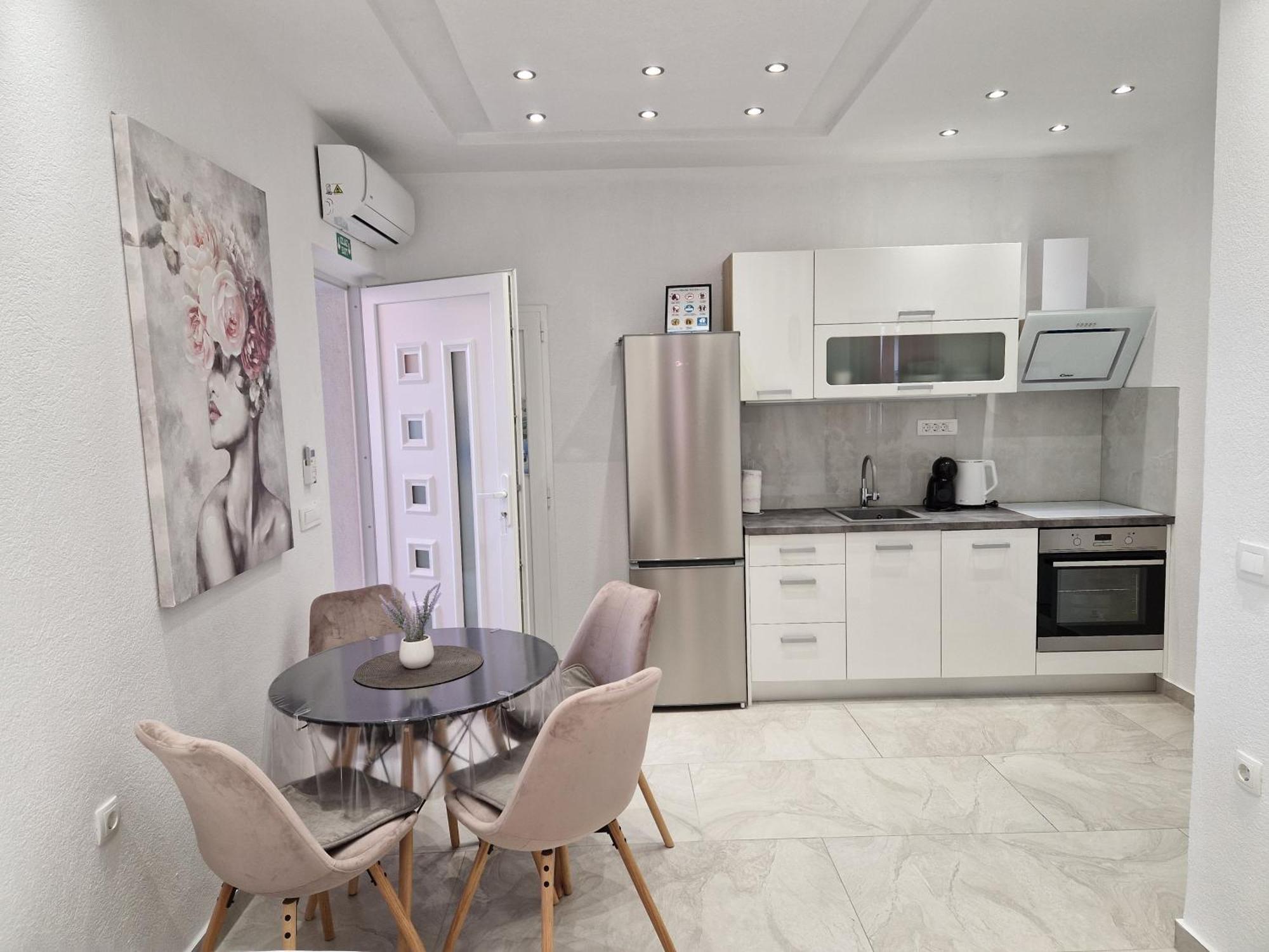 Apartmani Lavanda Centar Makarska Esterno foto